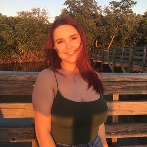 Meet your Posher, Kira